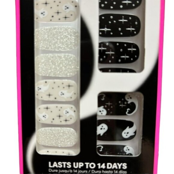 DASHING DIVA GLOSS HALLOWEEN GLOW IN THE DARK GHOSTLY TOUCH GEL NAIL PALETTE - Picture 7 of 9